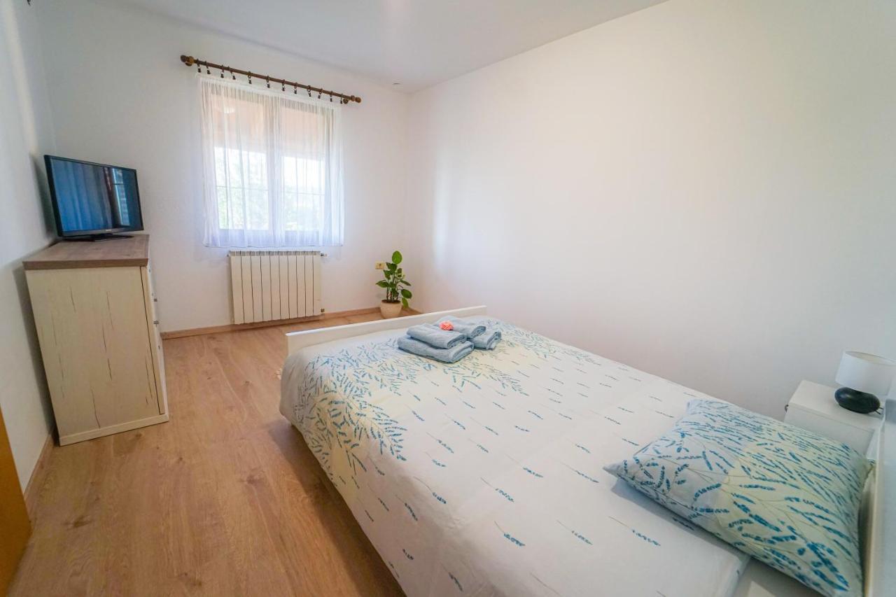 Apartment Full Moon Pobegi Exterior photo