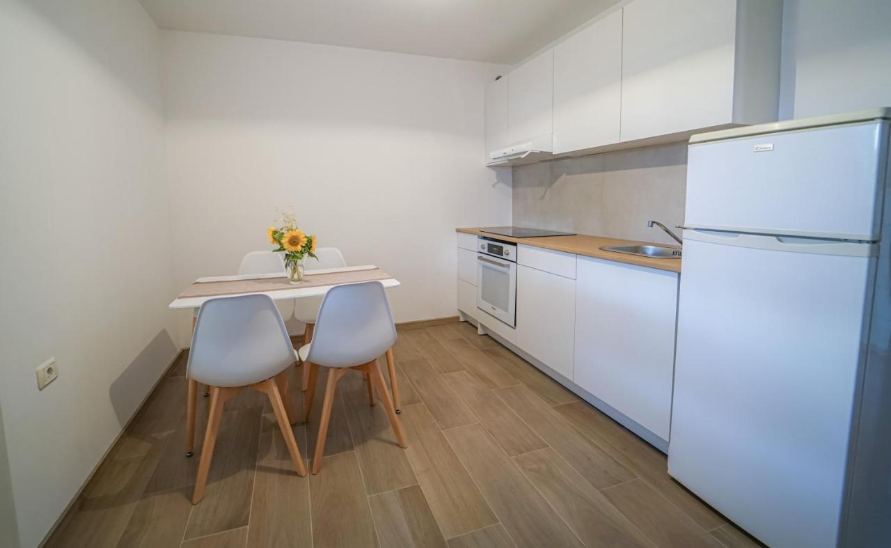 Apartment Full Moon Pobegi Exterior photo