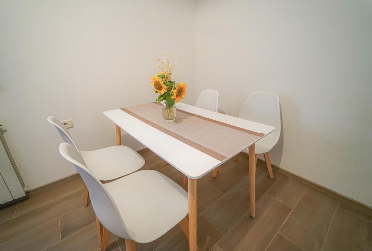 Apartment Full Moon Pobegi Exterior photo