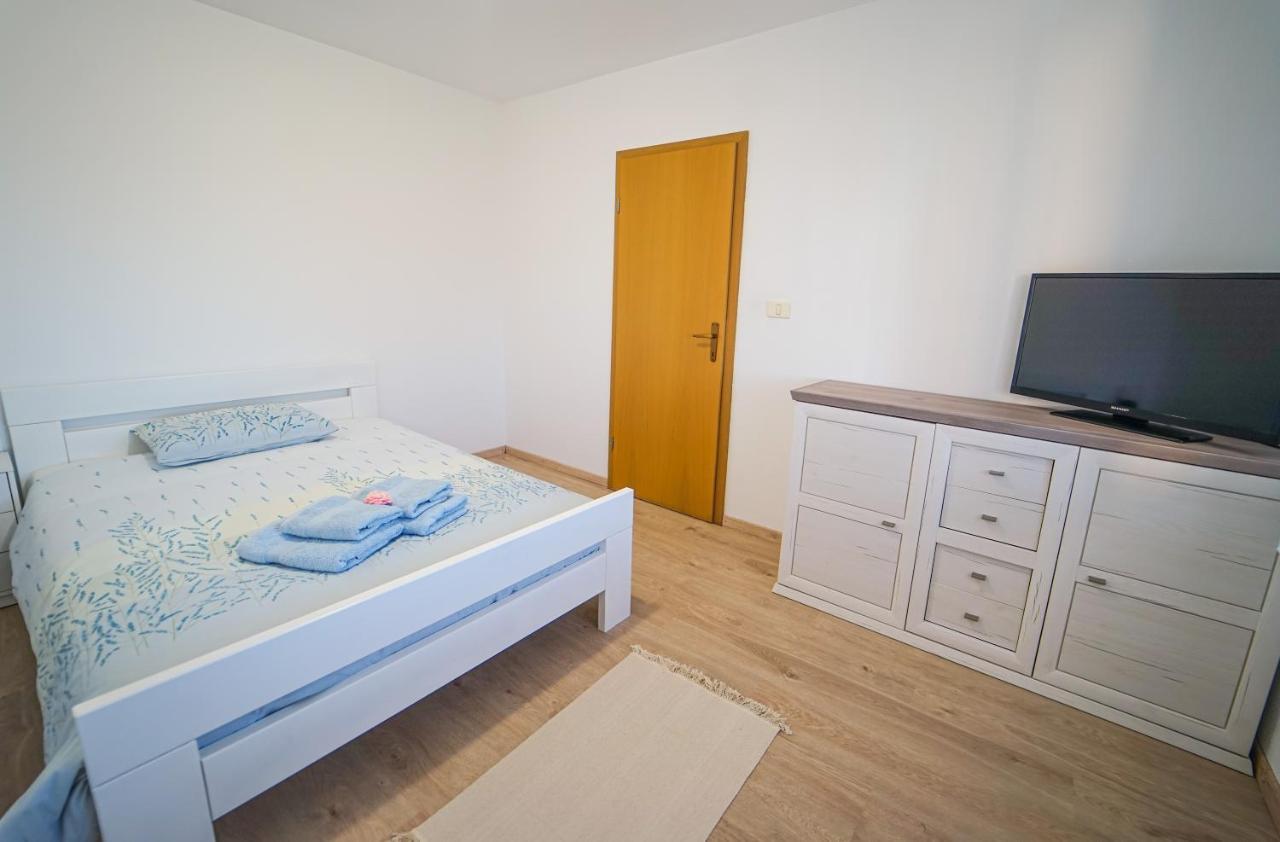 Apartment Full Moon Pobegi Exterior photo